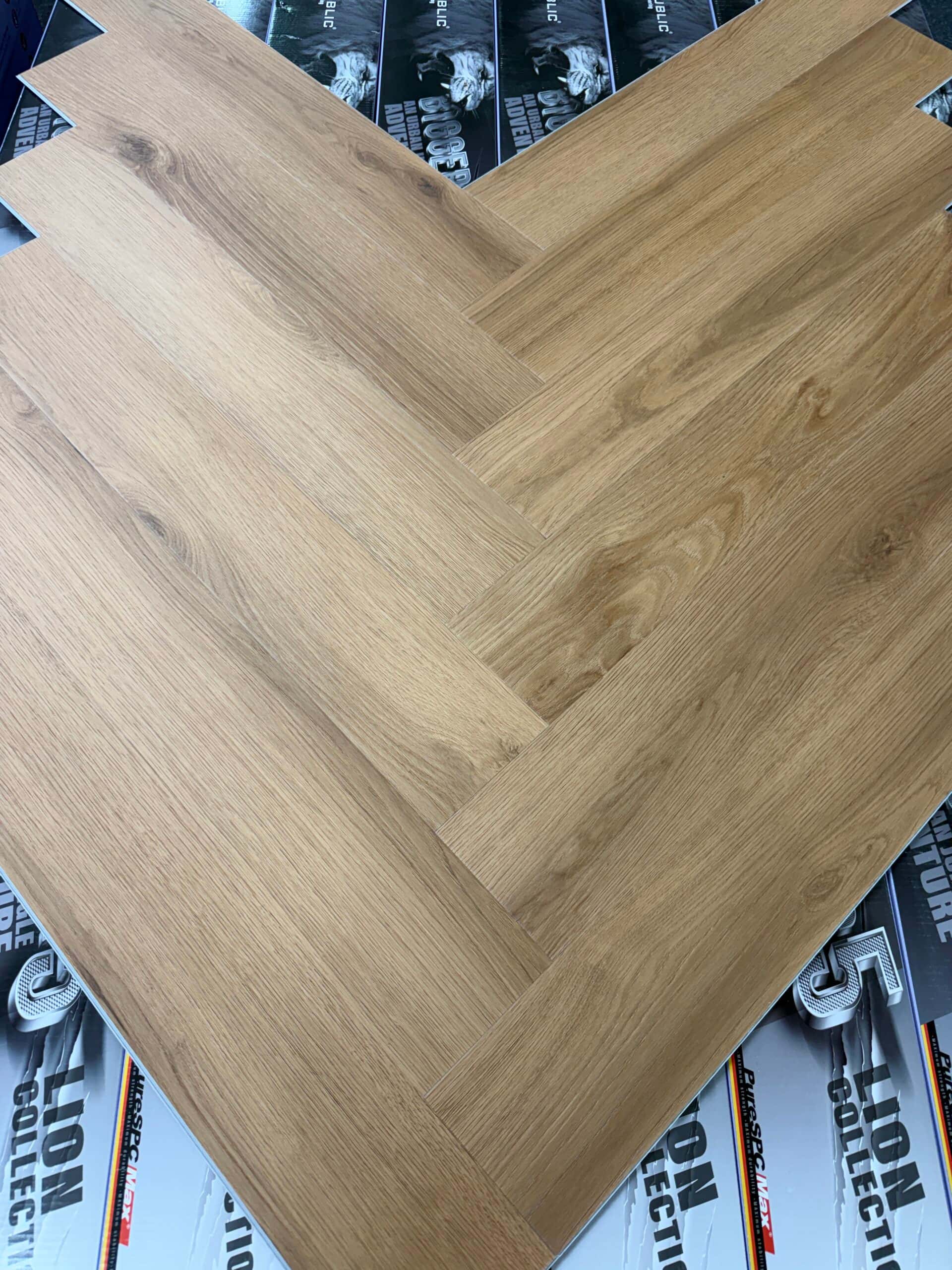 Rigid-Vinyl Siena Honey Thumbnail 1