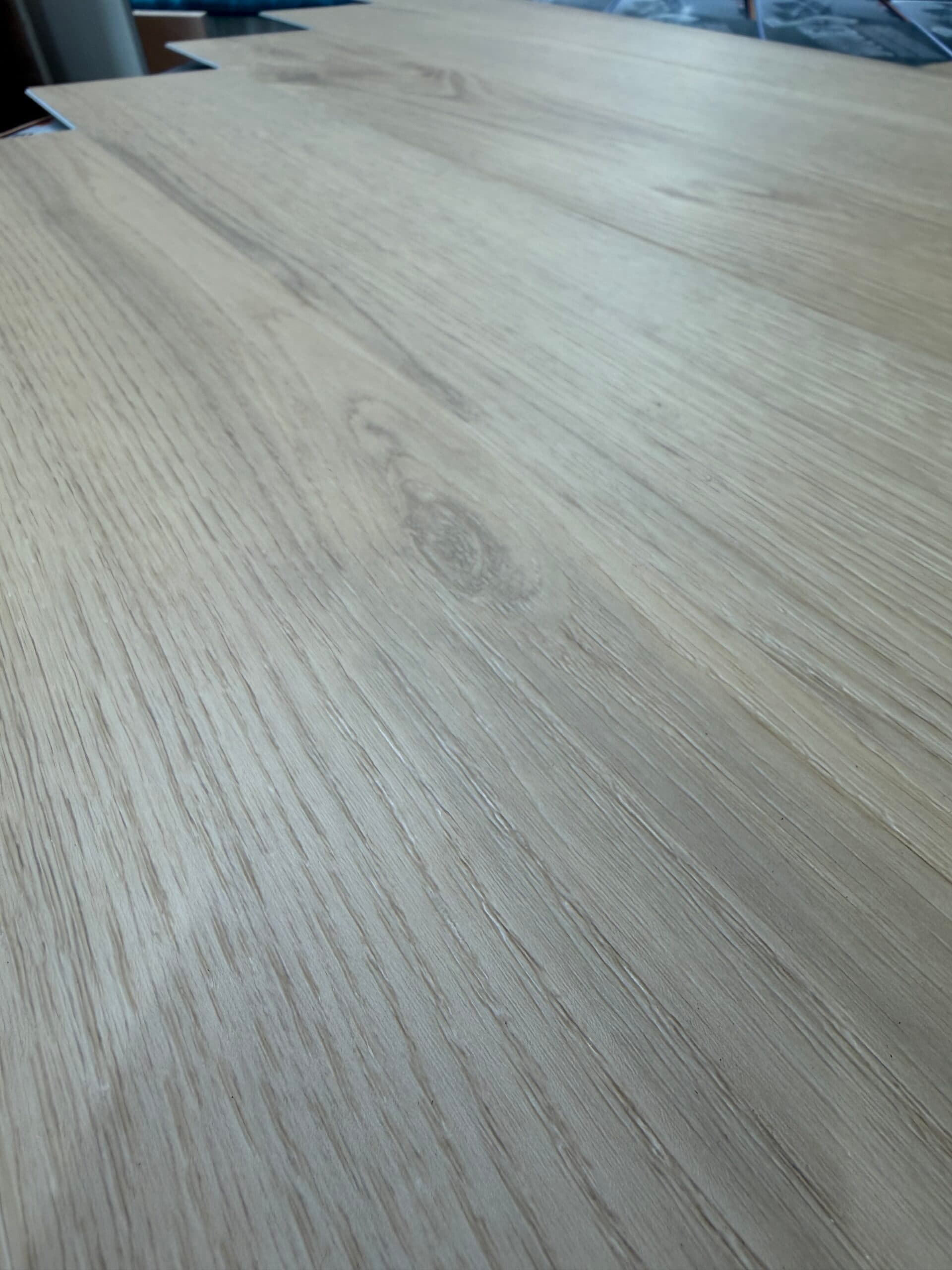 MUSTER Rigid-Vinyl Siena Light