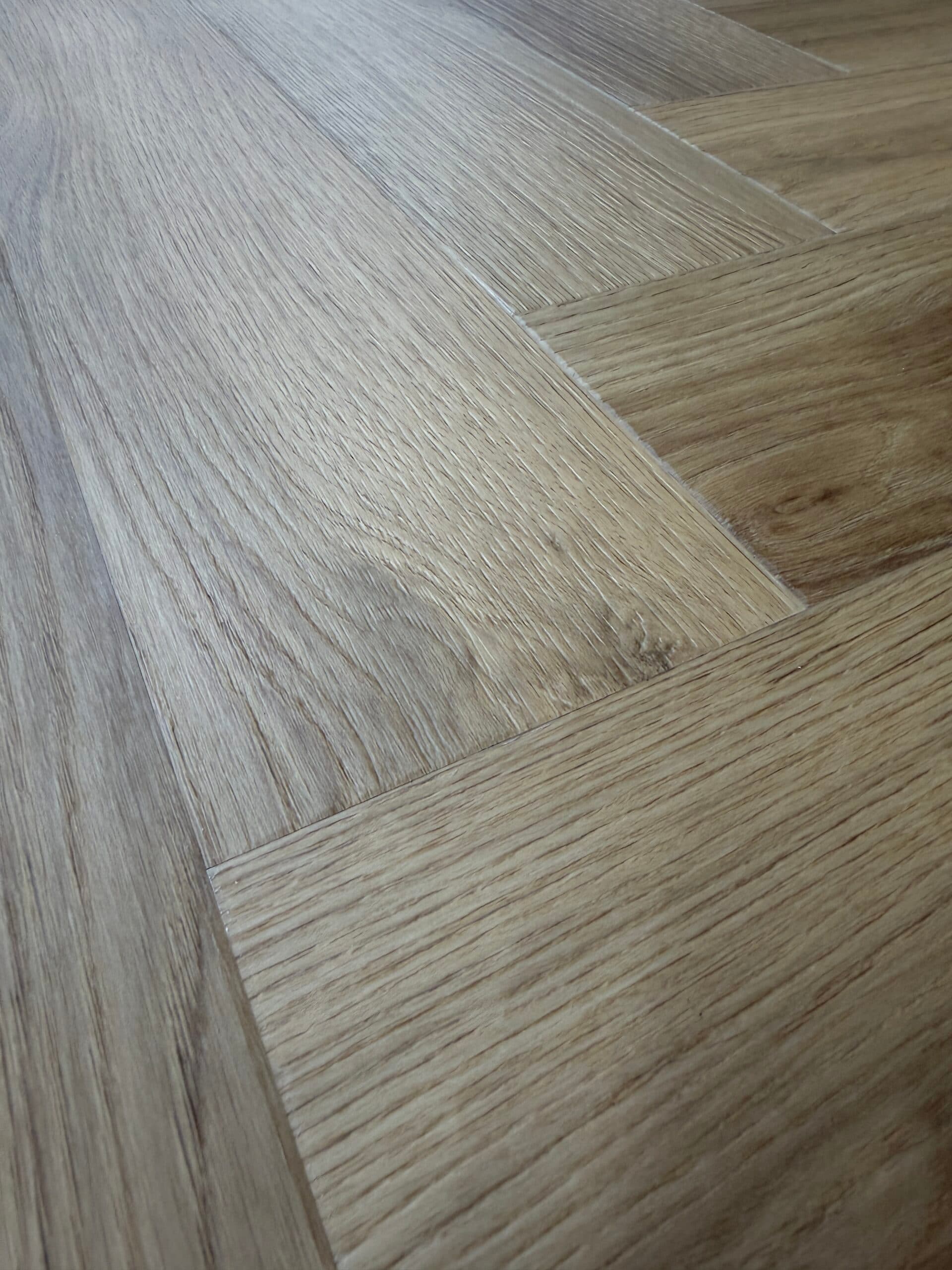 MUSTER Rigid-Vinyl Siena Honey