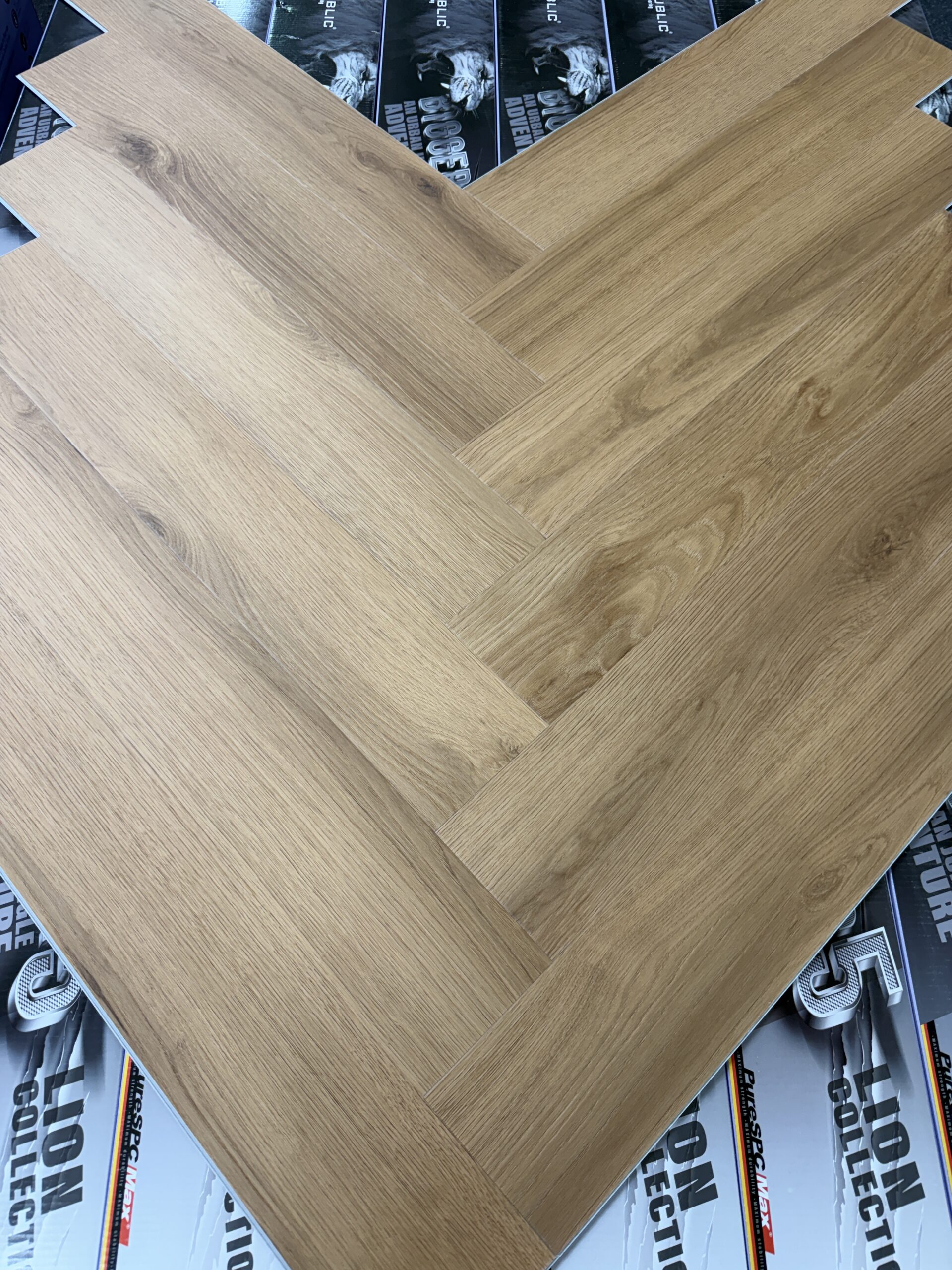 Rigid-Vinyl Siena Honey